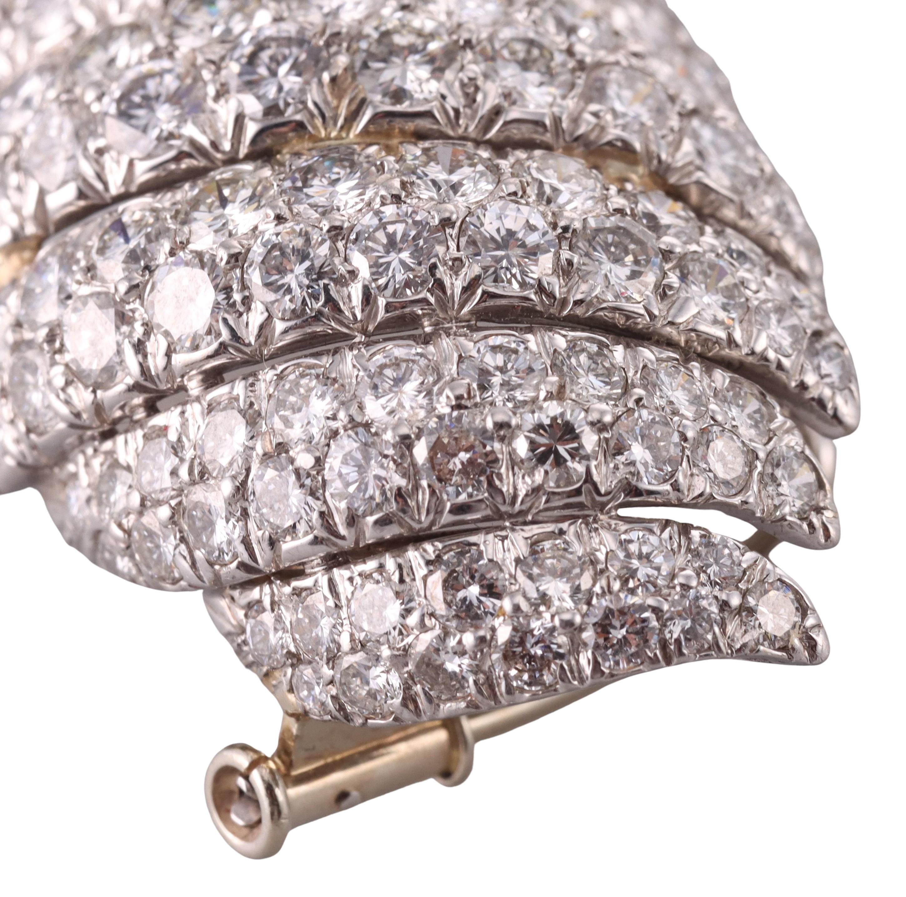 David Webb 10 Carat Diamond Platinum Brooch For Sale 1