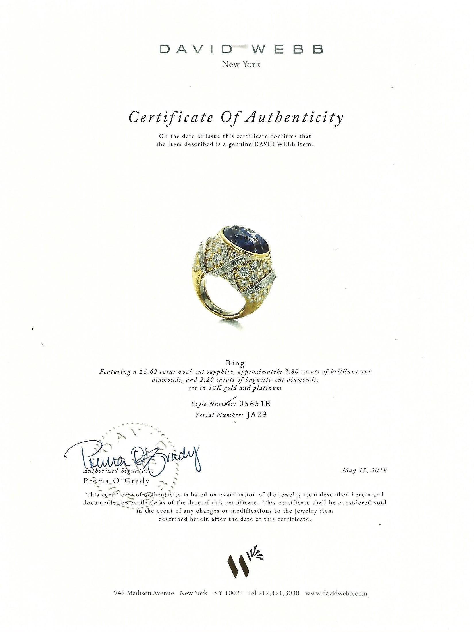 David Webb 16.62 Carat Oval Ceylon Sapphire and Diamond Ring in 18KYG & Platinum For Sale 1