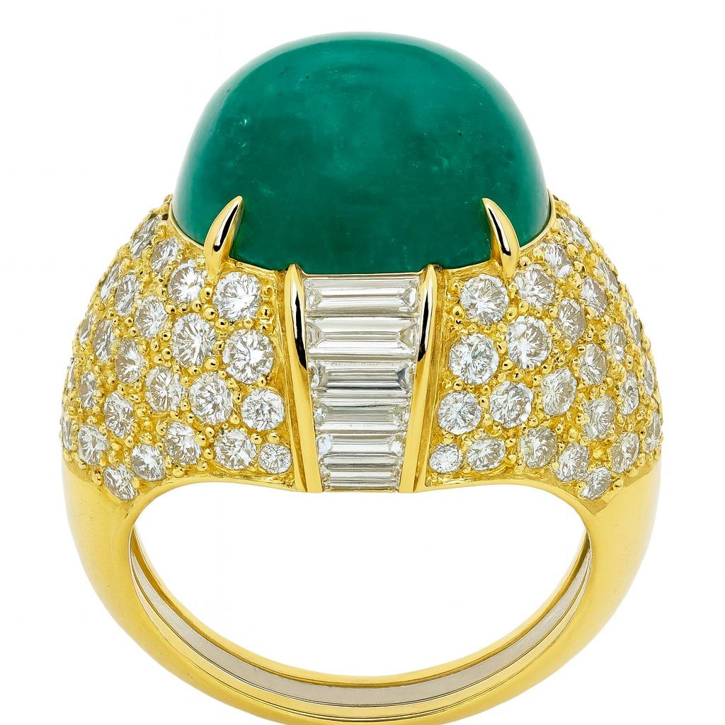 David Webb 17,91 Karat Cabochon Smaragd und Diamant Ring in 18K Gelbgold (Zeitgenössisch) im Angebot