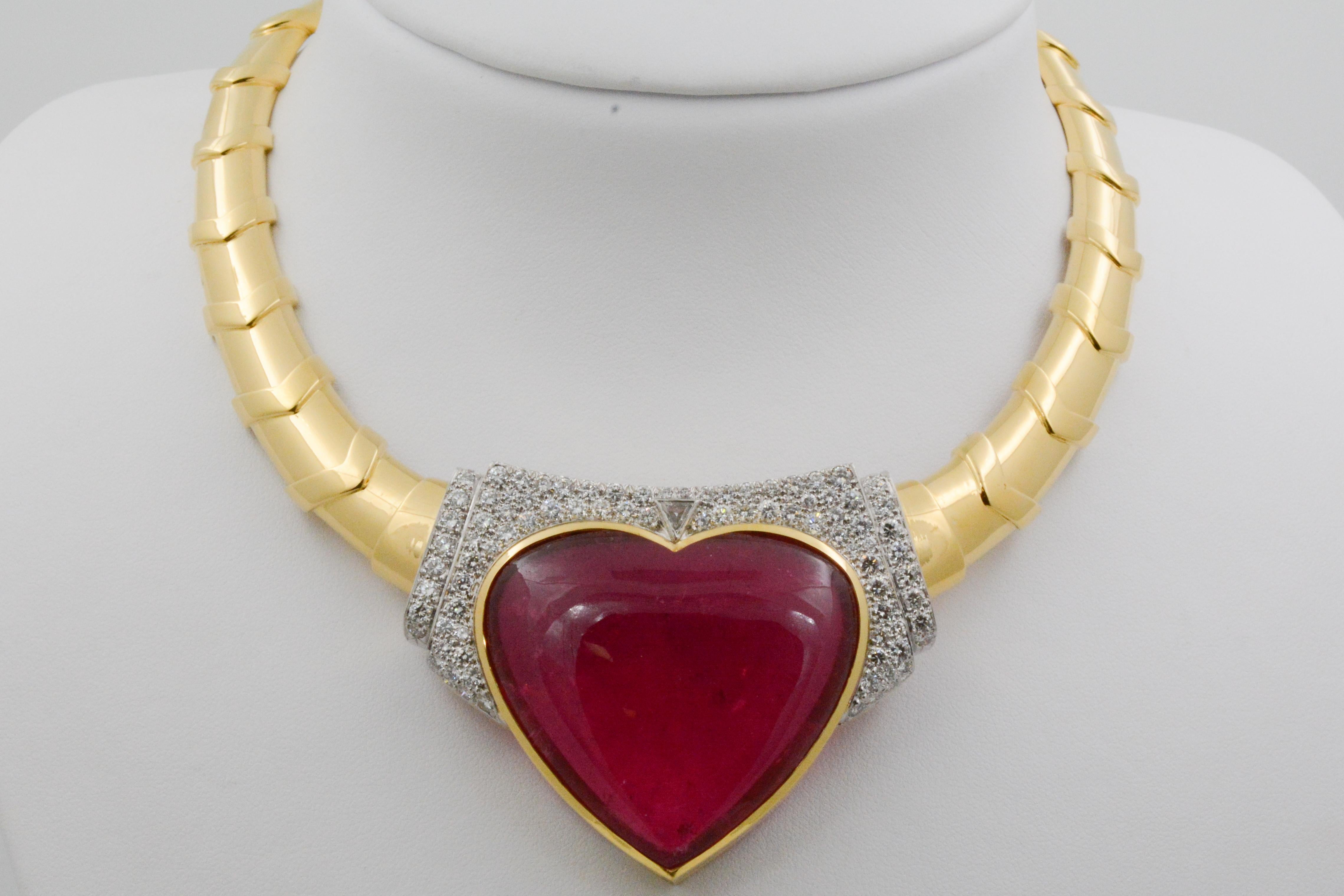 Presented here is an extraordinary and unique collar necklace from David Webb. David Webb is the quintessential American jeweler of exceedingly modern jewelry. Driven by art, design and bold pieces this state of the art necklace embodies David