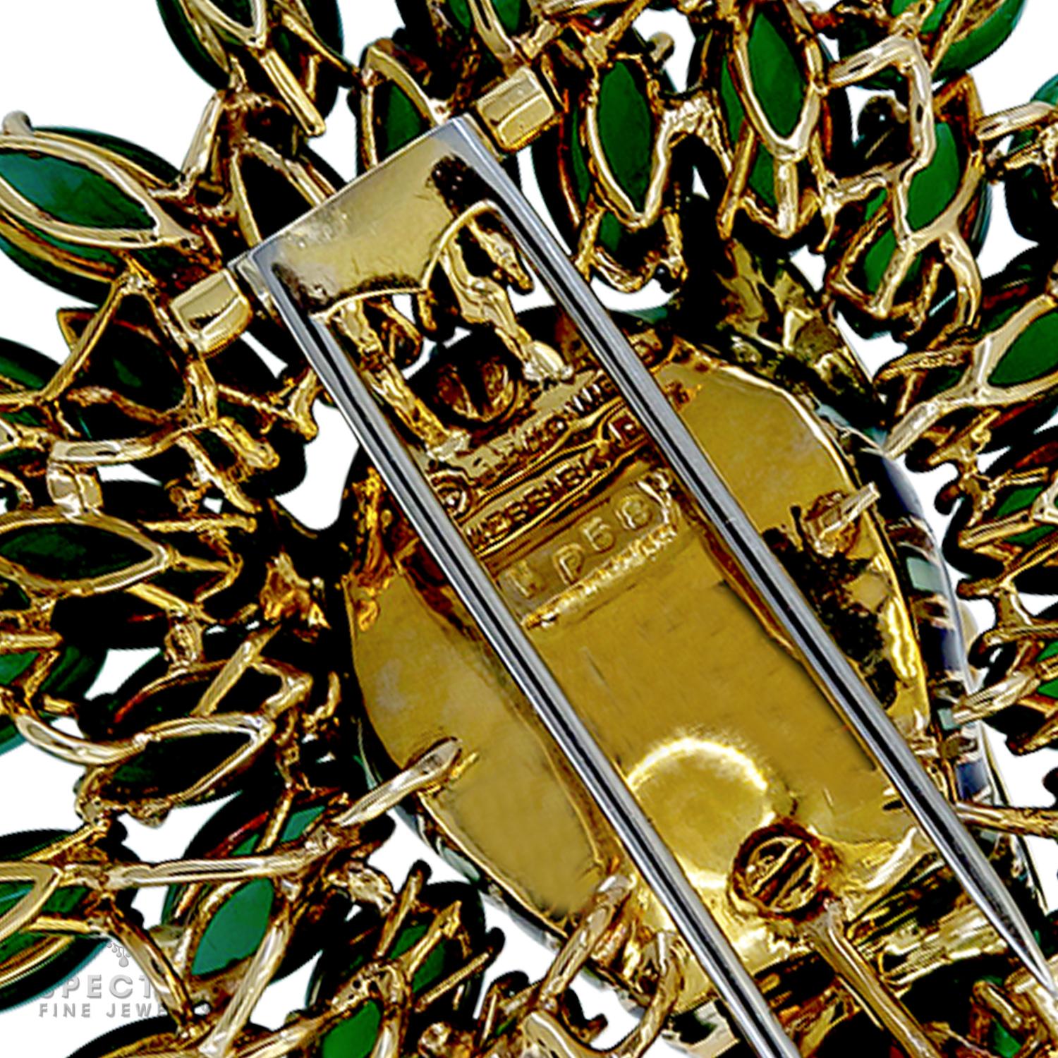 Tigerbrosche aus Onyx mit Smaragd und Diamant von David Webb im Zustand „Neu“ im Angebot in New York, NY