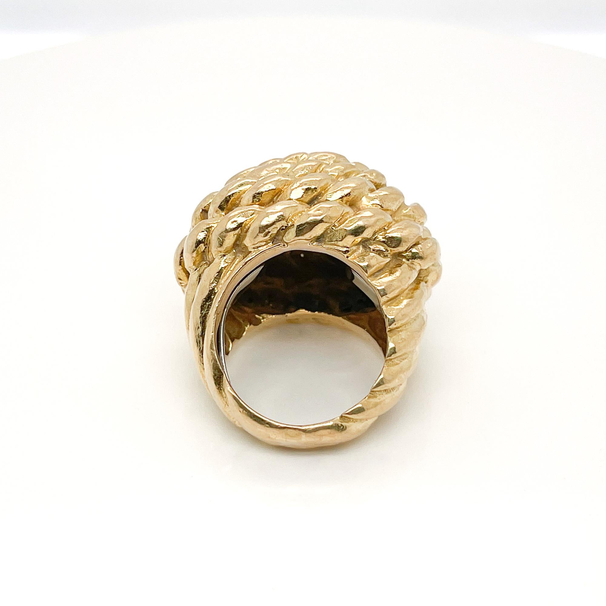 David Webb 18 Karat Gold Coiled Rope Cocktail Ring In Good Condition For Sale In Philadelphia, PA