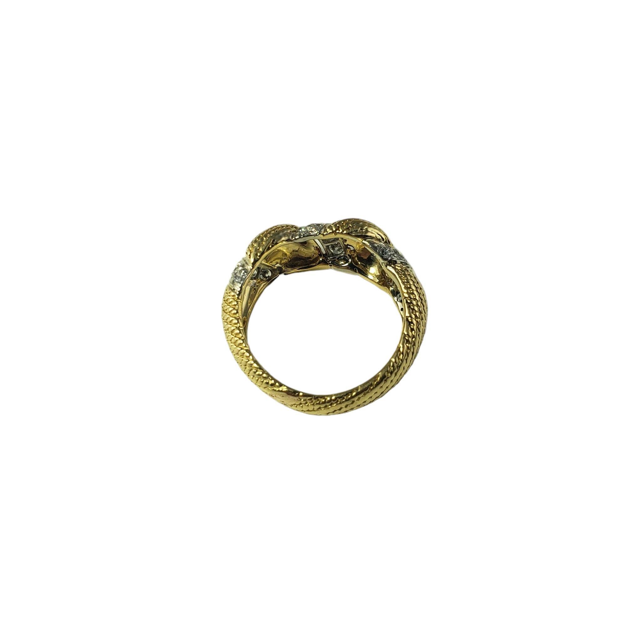 Vintage David Webb 18 Karat Yellow Gold and Diamond Ring Size 5.5-

This stunning ring by David Webb is crafted in beautifully detailed 18K yellow gold and features 15 round brilliant cut diamonds.
Width: 9 mm. Shank: 3 mm.

Approximate total