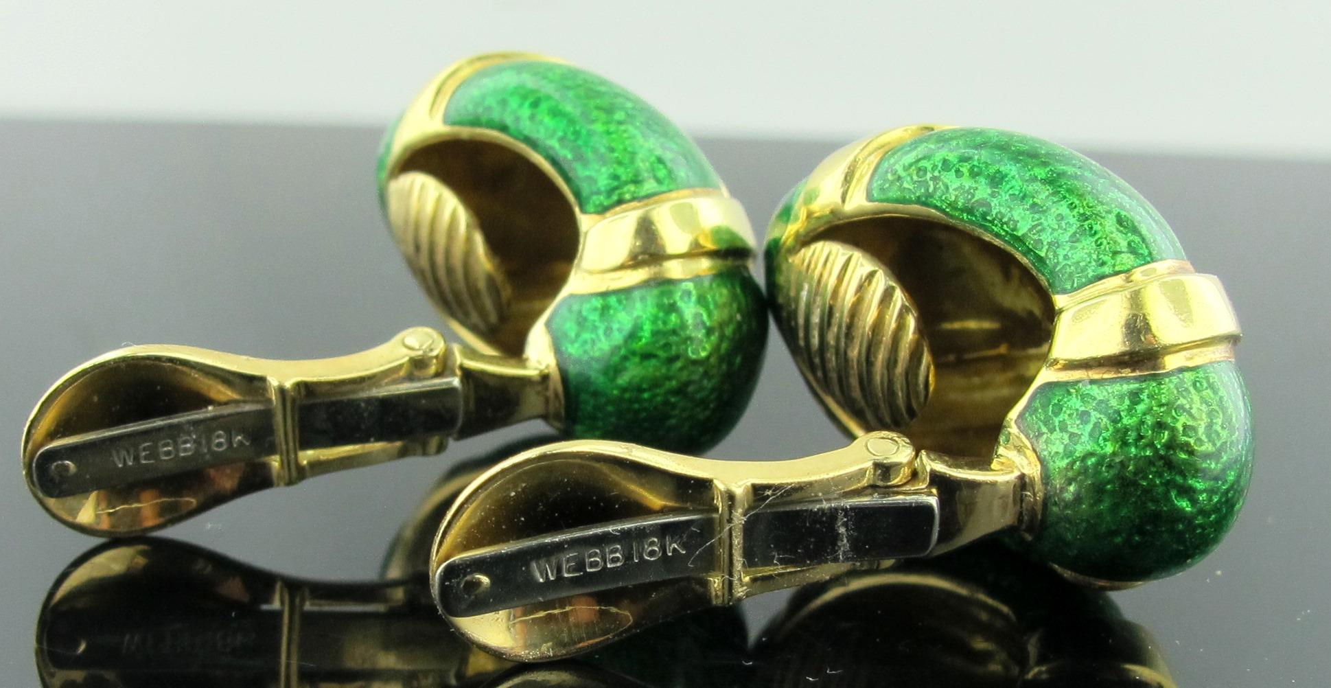 David Webb 18 Karat Yellow Gold and Green Enamel Earrings In Excellent Condition In Palm Desert, CA