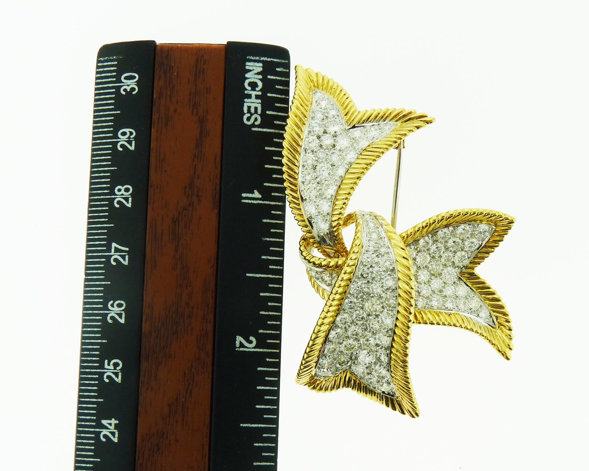 Contemporary David Webb Diamond Ribbon Brooch, Small Model For Sale