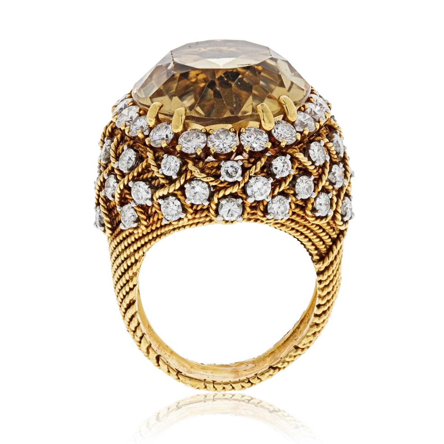 Women's David Webb 18 Karat Yellow Gold Bombe Citrine Large Diamond Ring For Sale