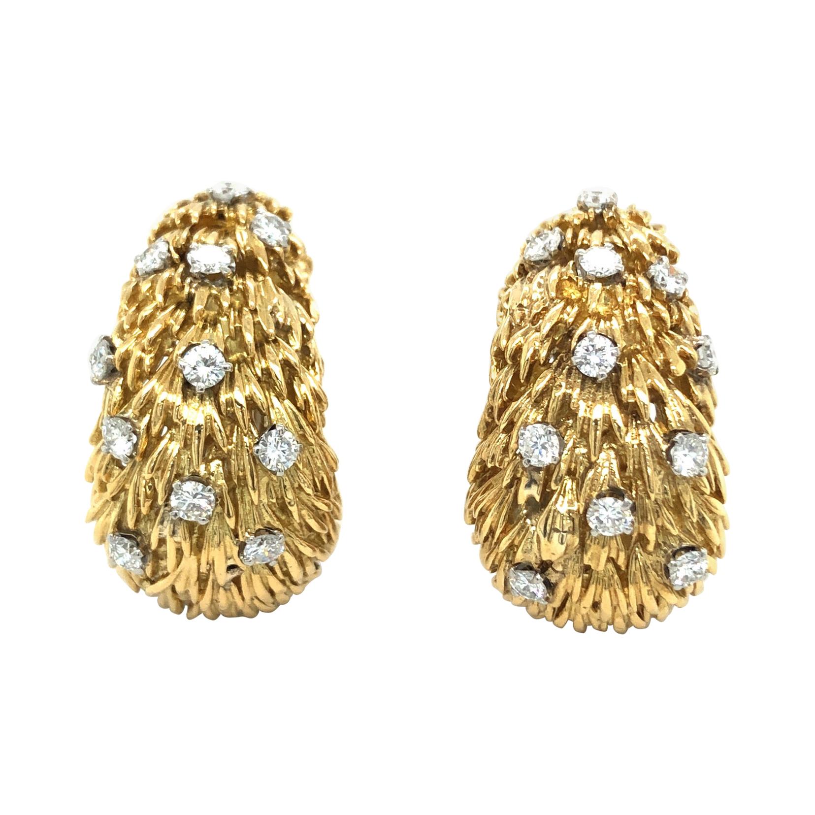 David Webb 18 Karat Yellow Gold Diamond Vintage Half Hoop Clip-On Earrings