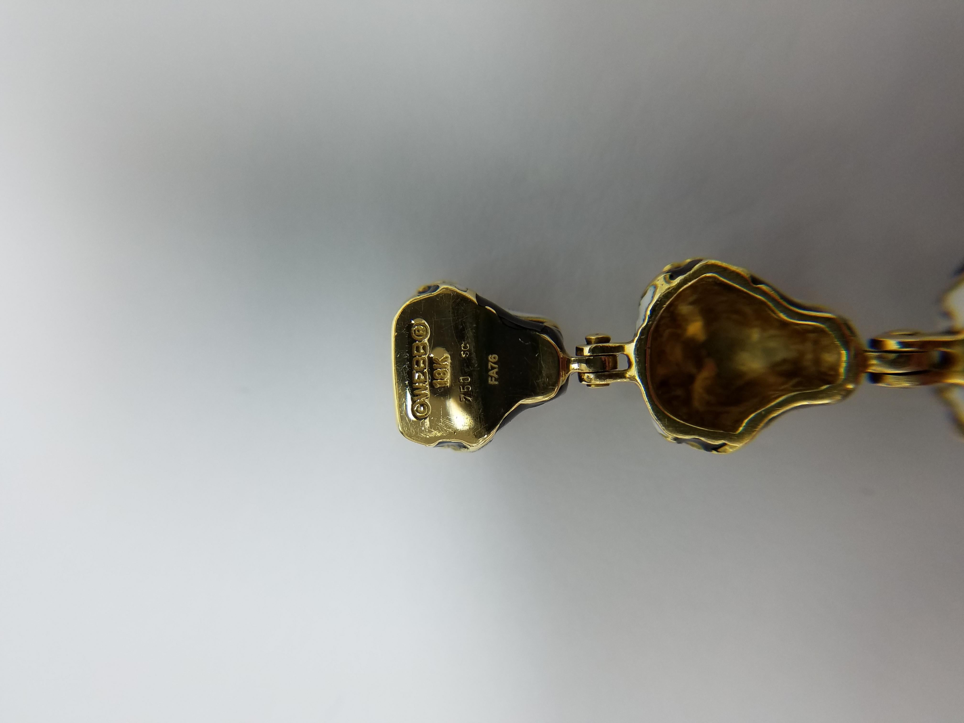 Women's or Men's David Webb 18 Karat Yellow Gold Enamel Lion Head Bracelet