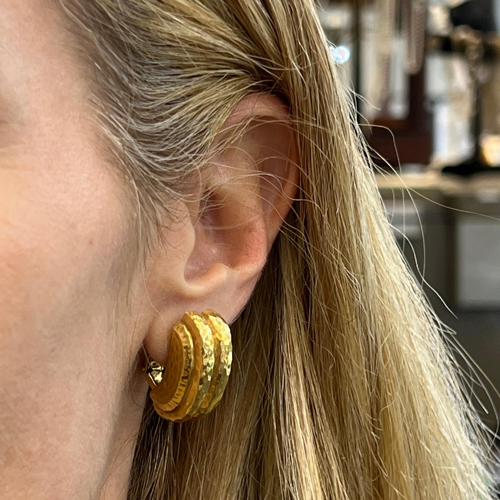 Women's David Webb 18 Karat Yellow Gold Hammered Half Hoop Earrings Lever-Backs