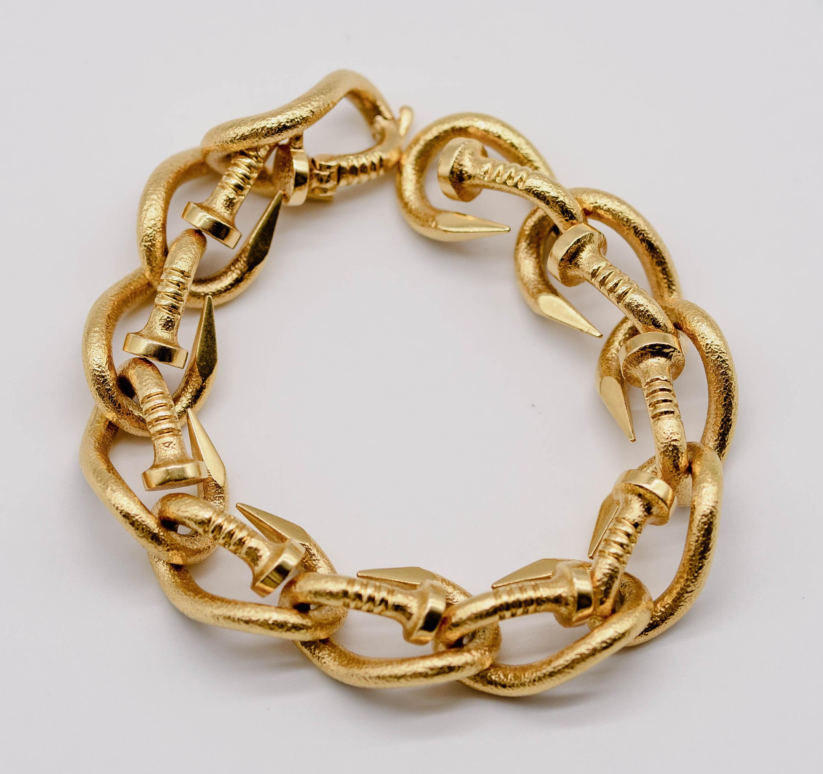 Contemporary David Webb 18 Karat Yellow Gold Nail Bracelet For Sale