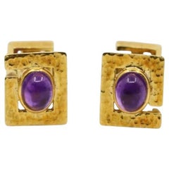 David Webb 18K Gold Amethyst Cabochon Cufflinks