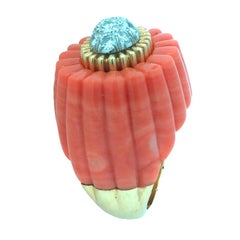 David Webb, 18K Gold Coral Diamond Ring