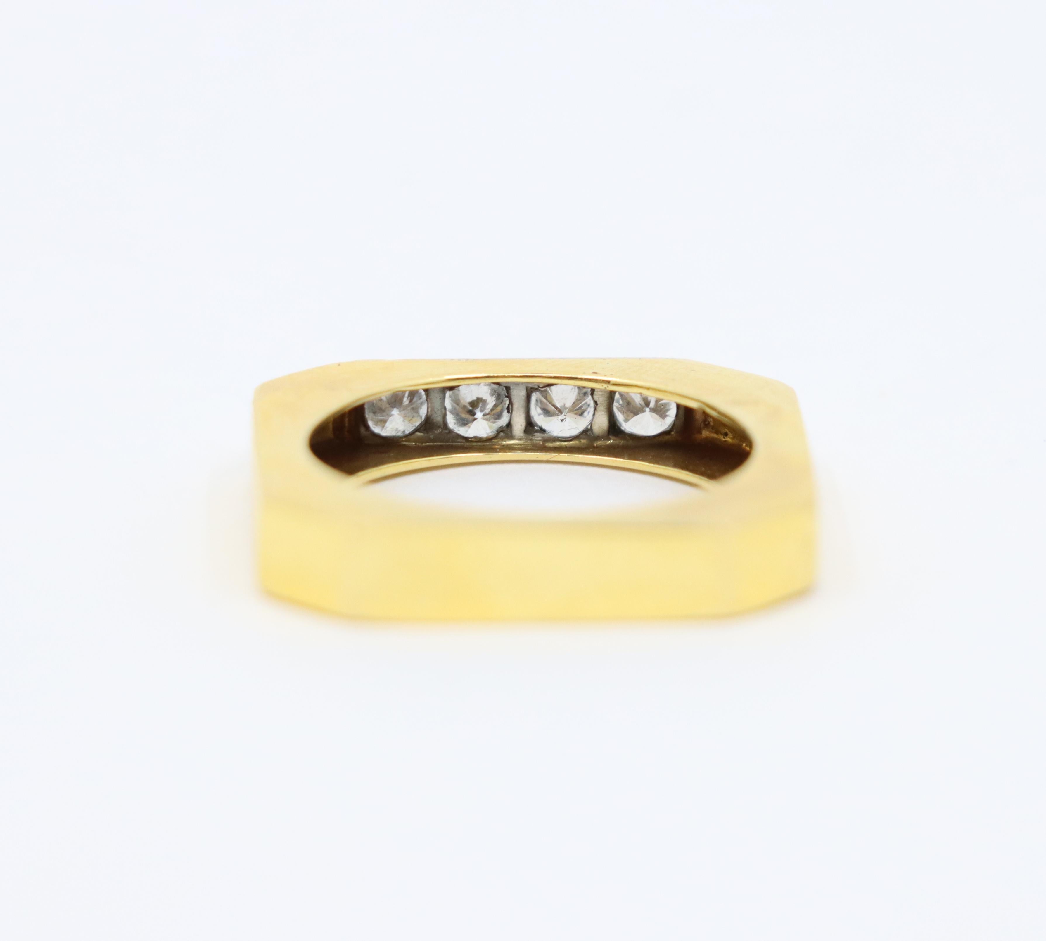 David Webb 18K Gold Diamonds Square Ring For Sale 3
