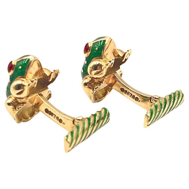 Modern David Webb 18k Gold Green Enamel Ruby Frog Cufflinks For Sale