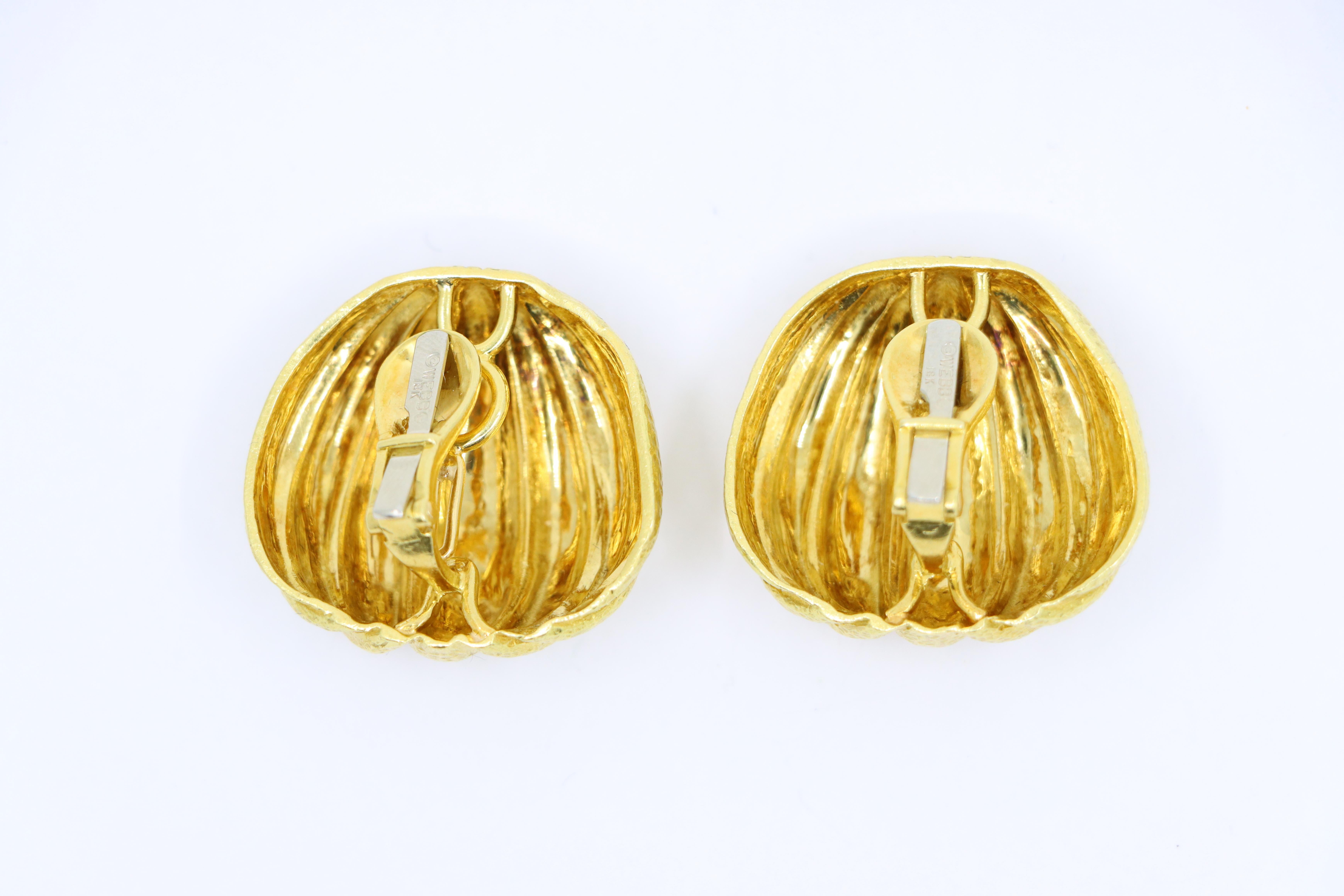 David Webb 18K Gold Hammered Finish Bombe Earrings For Sale 5