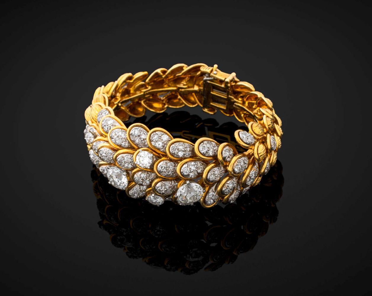 Moderno David Webb, bracciale in oro 18 carati e platino con diamanti in vendita