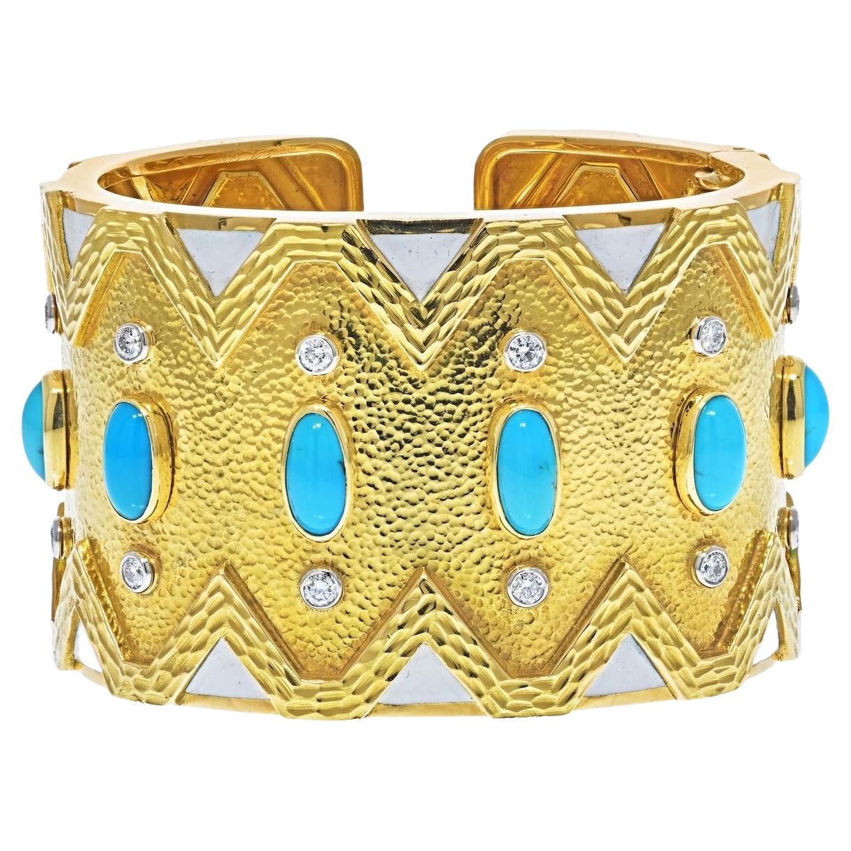 David Webb 18K Gold Rickrack Turquoise, Diamond, White Enamel Cuff Bracelet For Sale
