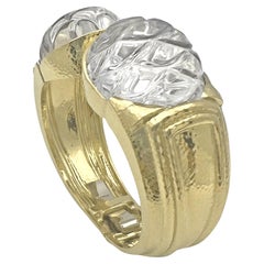 David Webb - Bracelet manchette en or 18k avec cristaux de roche et piscine