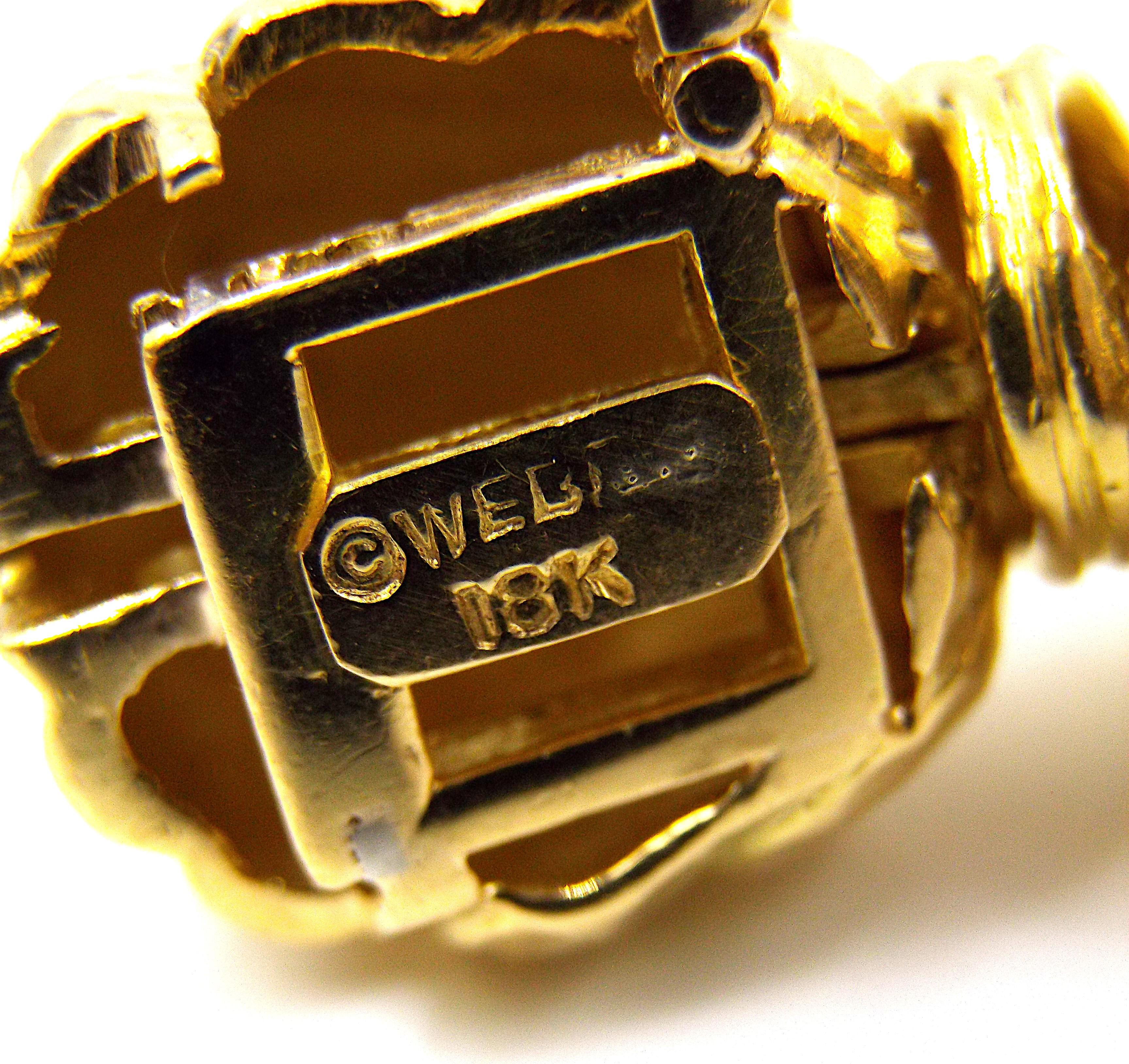 David Webb 18K Hammered Gold Escargot Bracelet In Good Condition For Sale In New York, NY