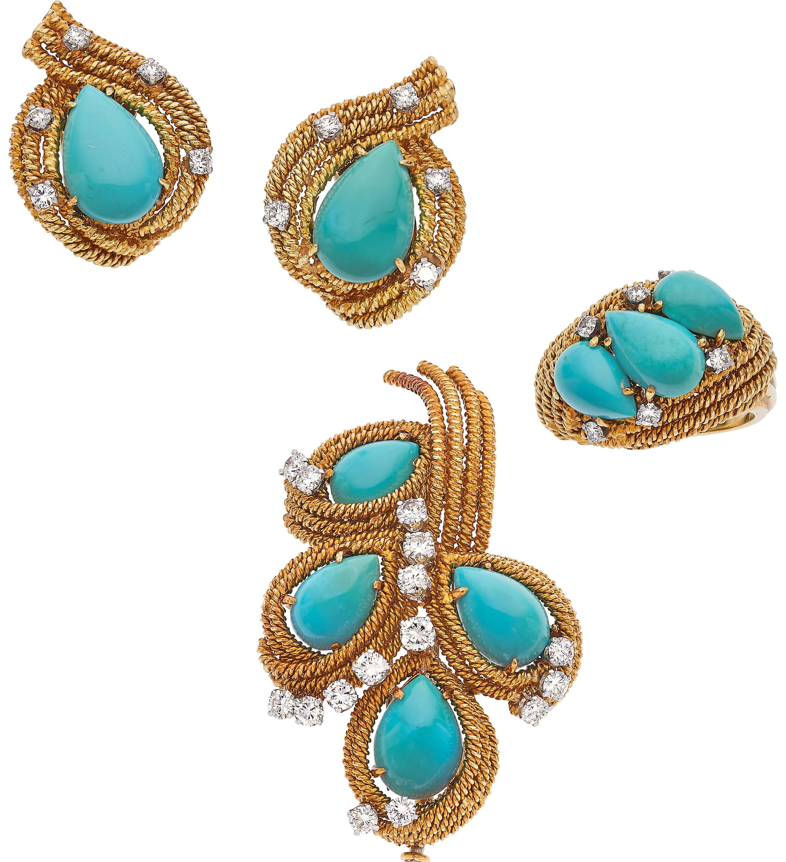 Modern David Webb 18k Rose Gold Turquoise & Diamond Jewelry Set (Brooch, Ring, Earring) For Sale
