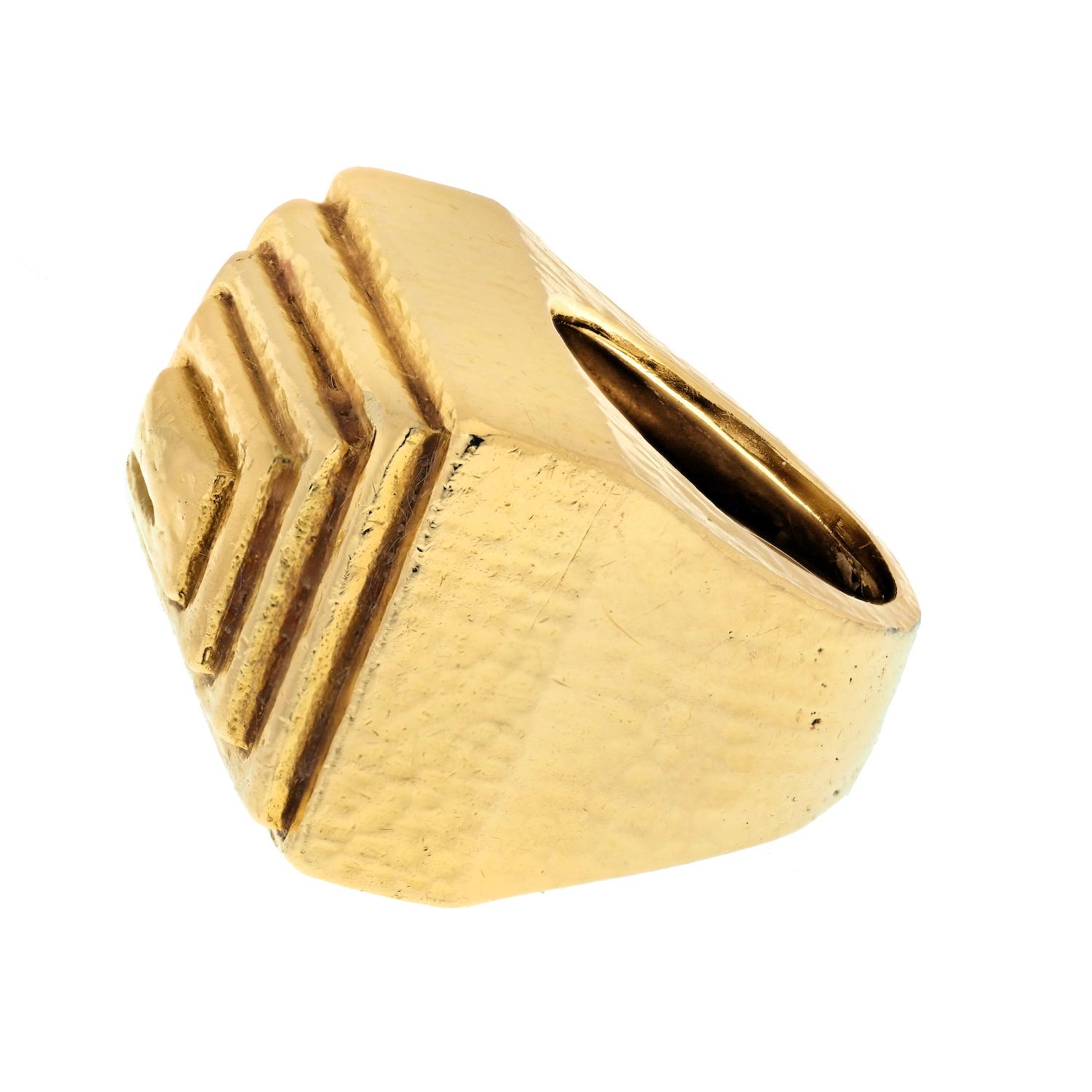 Modern David Webb 18K Yellow Gold Ancient Pyramid Right Hand Ring For Sale