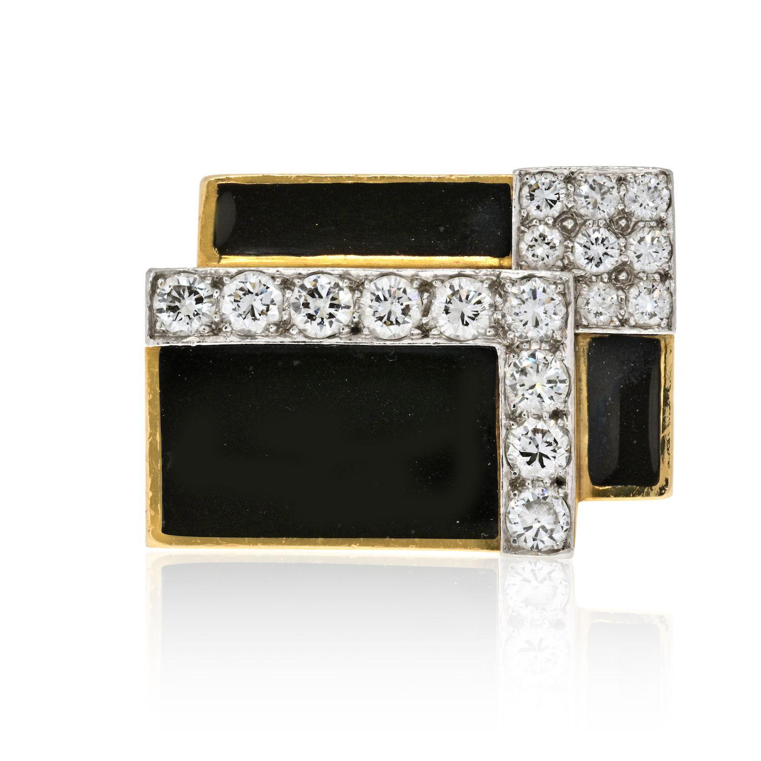 Modern David Webb 18k Yellow Gold Black Enamel and Diamond Articulated Ring For Sale