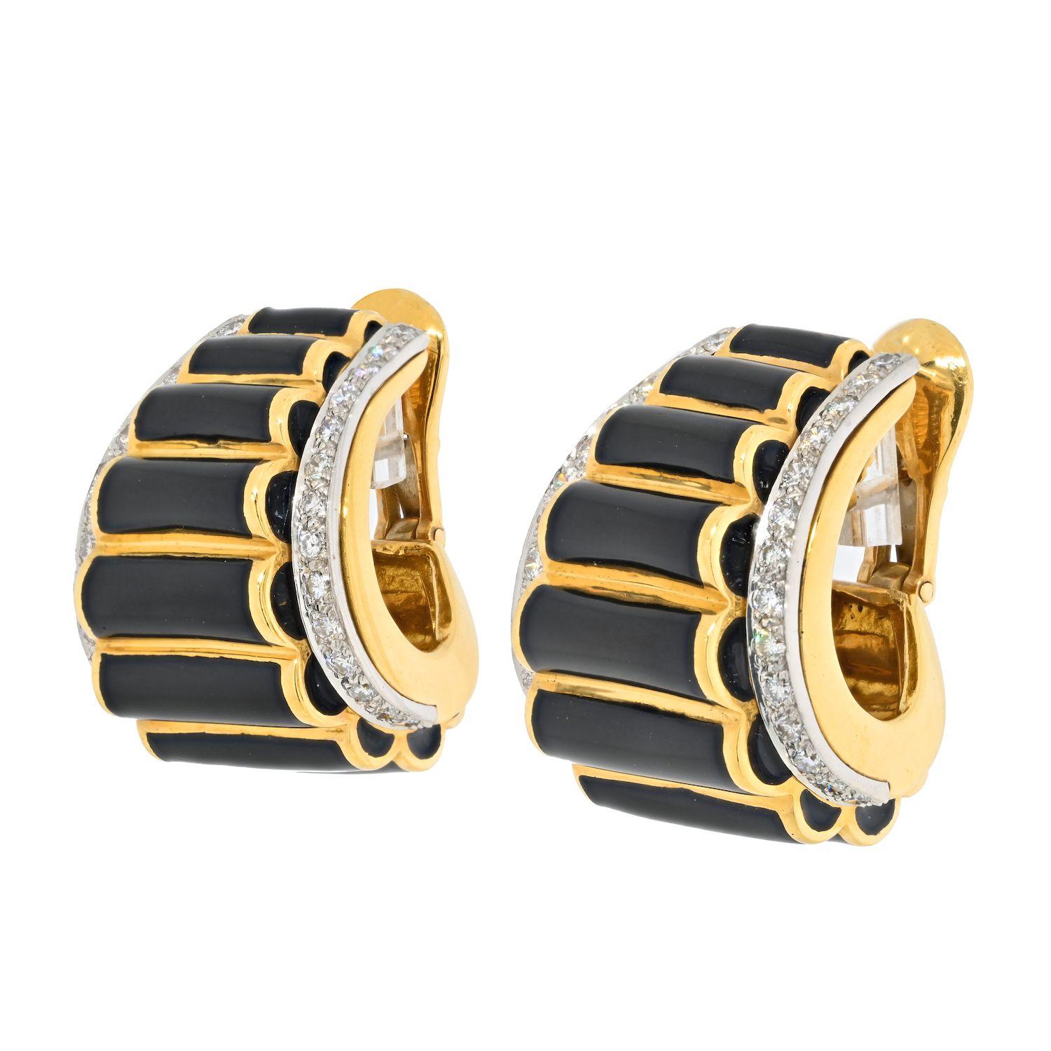 Modern David Webb 18K Yellow Gold Black Enamel And Diamond Shrimp Style Clip Earrings For Sale