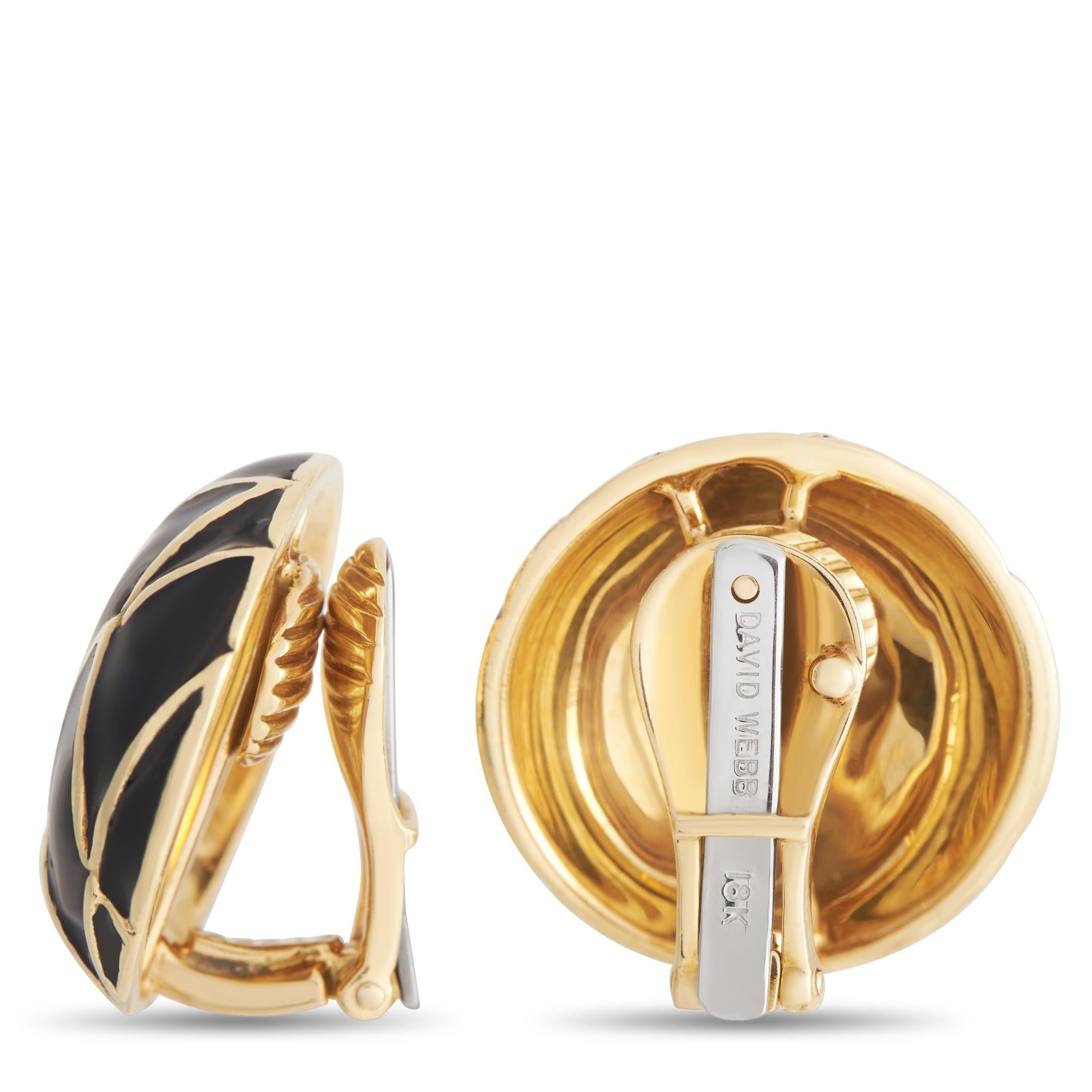 Sleek black enamel and opulent 18K Yellow Gold in a lattice pattern create a beautiful contrast on these exceptional David Webb earrings. These chic, minimalist earrings are incredibly versatile and each measure 0.80” round. 