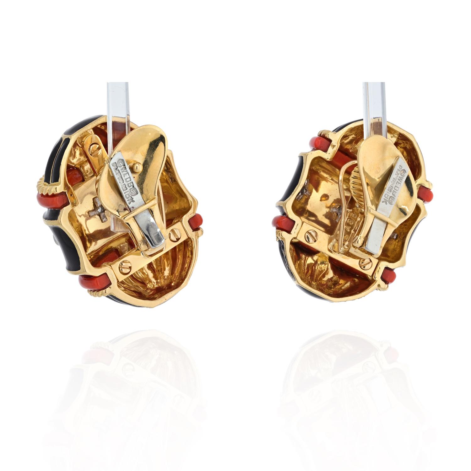 Round Cut David Webb 18K Yellow Gold Black Enamel, Diamond And Coral Barrel Shaped Earring For Sale