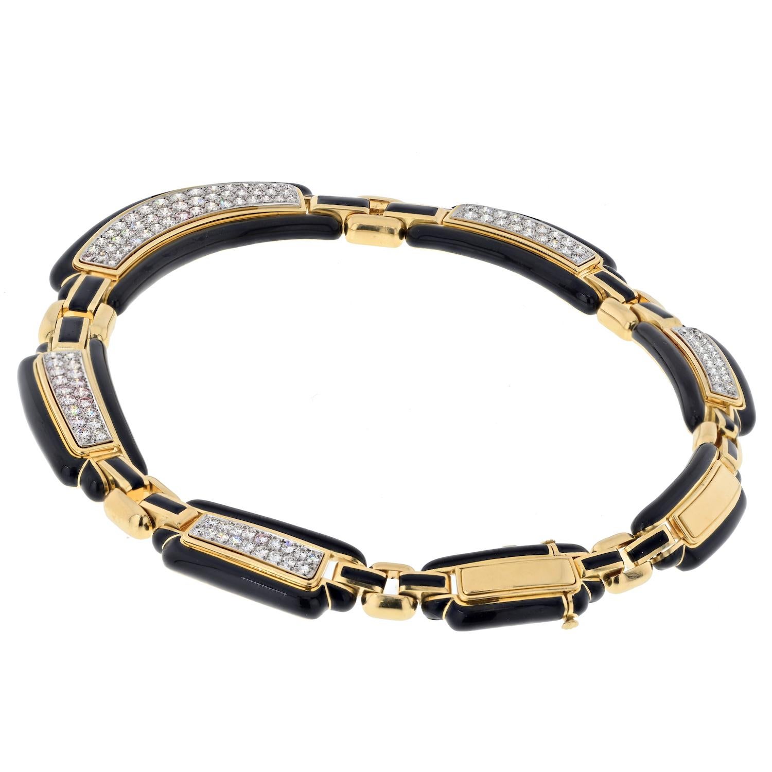 David Webb 18K Yellow Gold Black Enamel Diamond Collar 9.00cttw Necklace In Excellent Condition For Sale In New York, NY