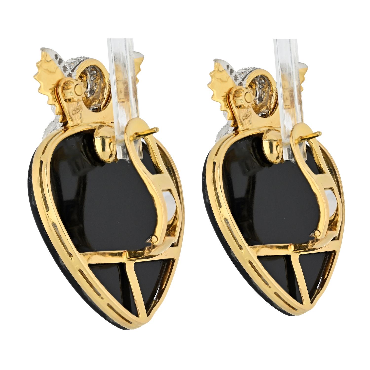 Modern David Webb 18K Yellow Gold Black Enamel, Diamond Studded Heart and Cupid Earring For Sale