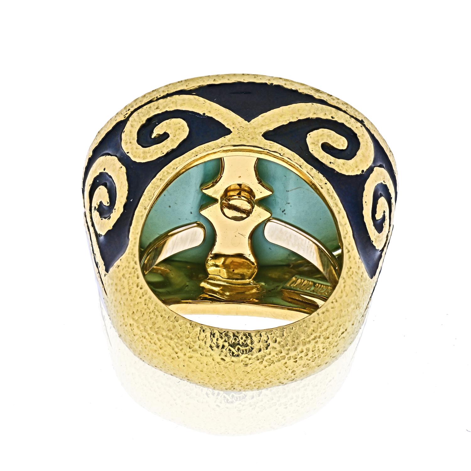 Women's David Webb 18K Yellow Gold Cabochon Cut Turquoise Ring For Sale