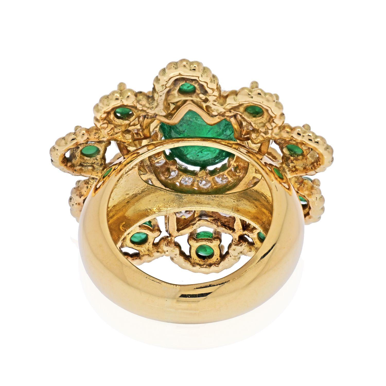Modern David Webb 18K Yellow Gold Cabochon Emerald Diamond Flower Ring For Sale