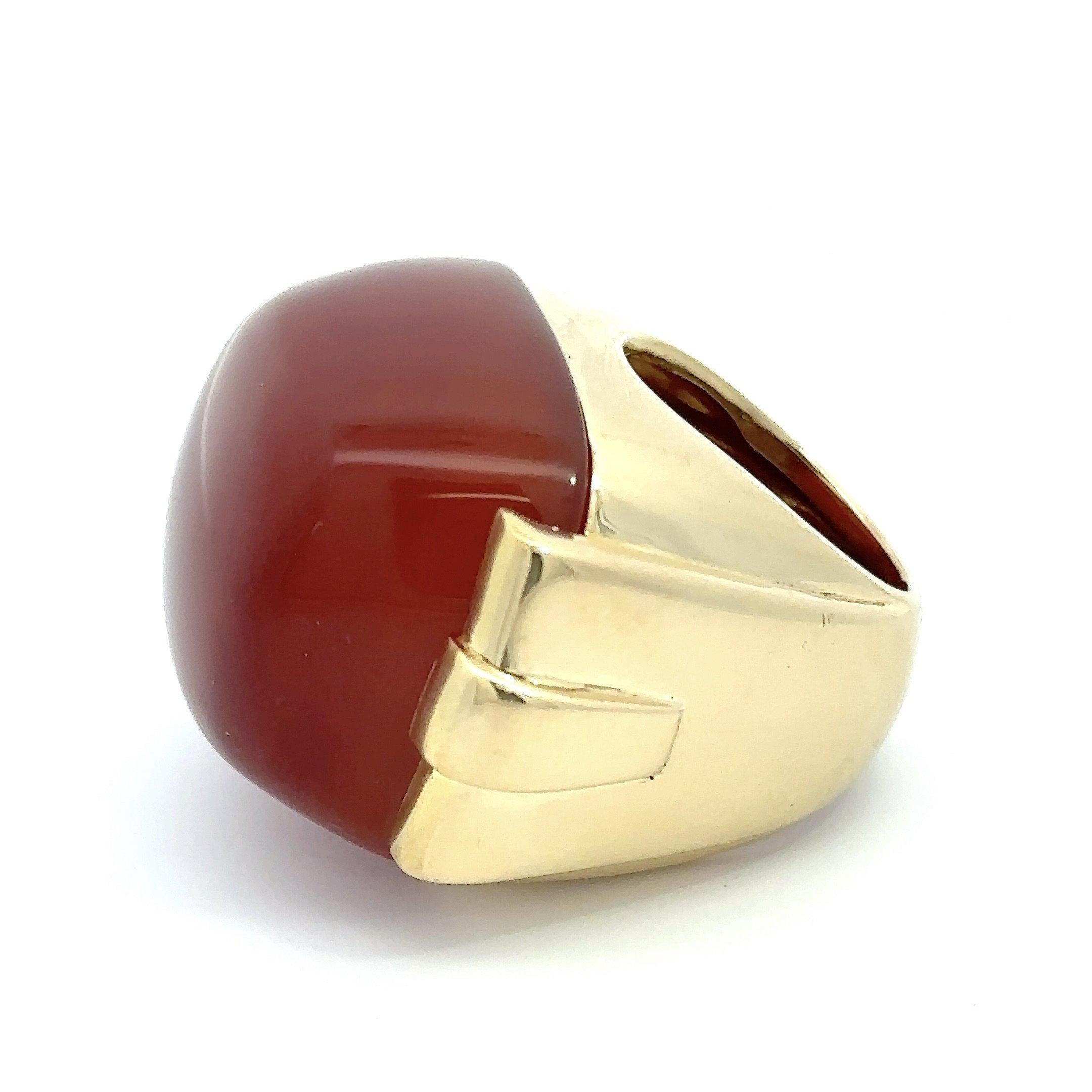 David Webb 18K Yellow Gold Carnelian Cocktail Ring For Sale 4