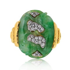 David Webb 18K Yellow Gold Carved Jade And Diamond Ring