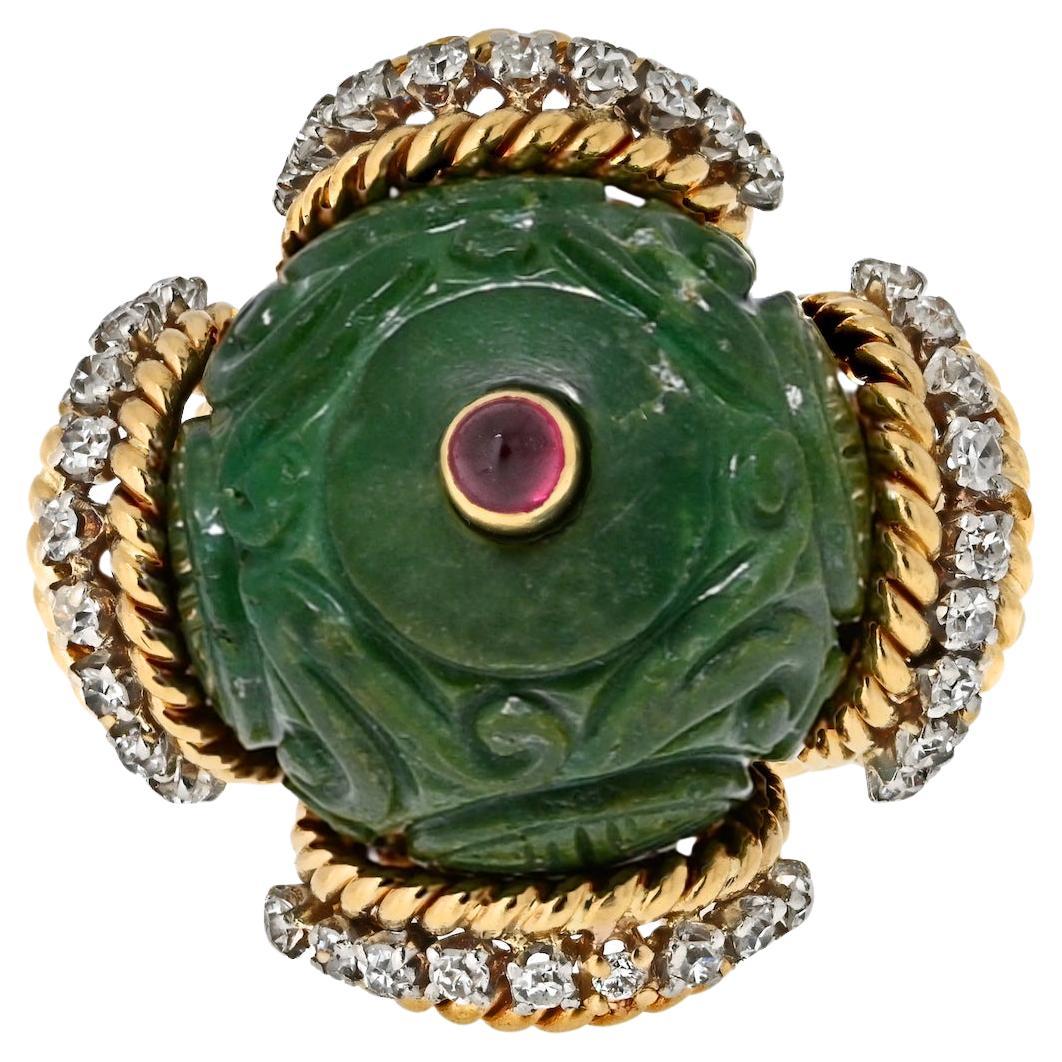 David Webb 18K Yellow Gold Carved Jade, Diamonds And A Ruby Ring For Sale