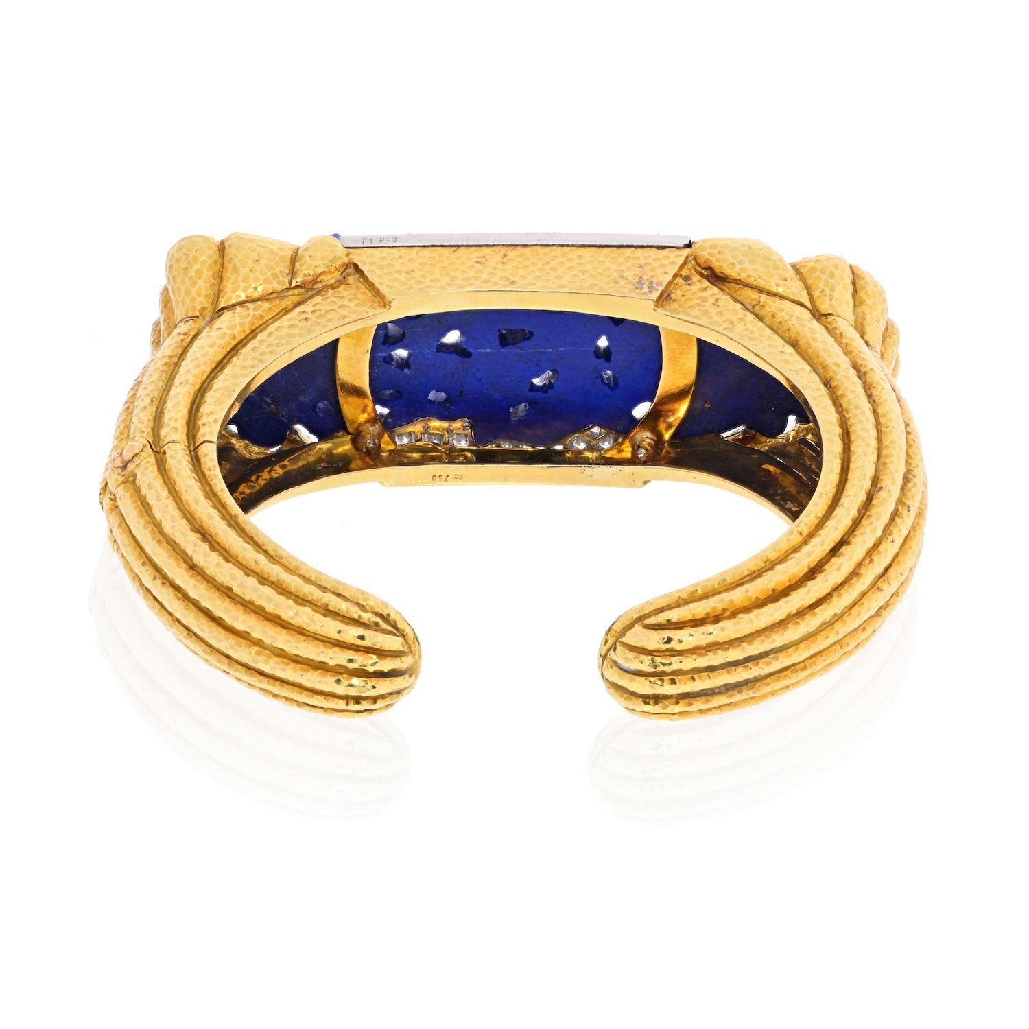 Modern David Webb 18K Yellow Gold Carved Lapis Lazuli Cuff Diamond Bracelet For Sale