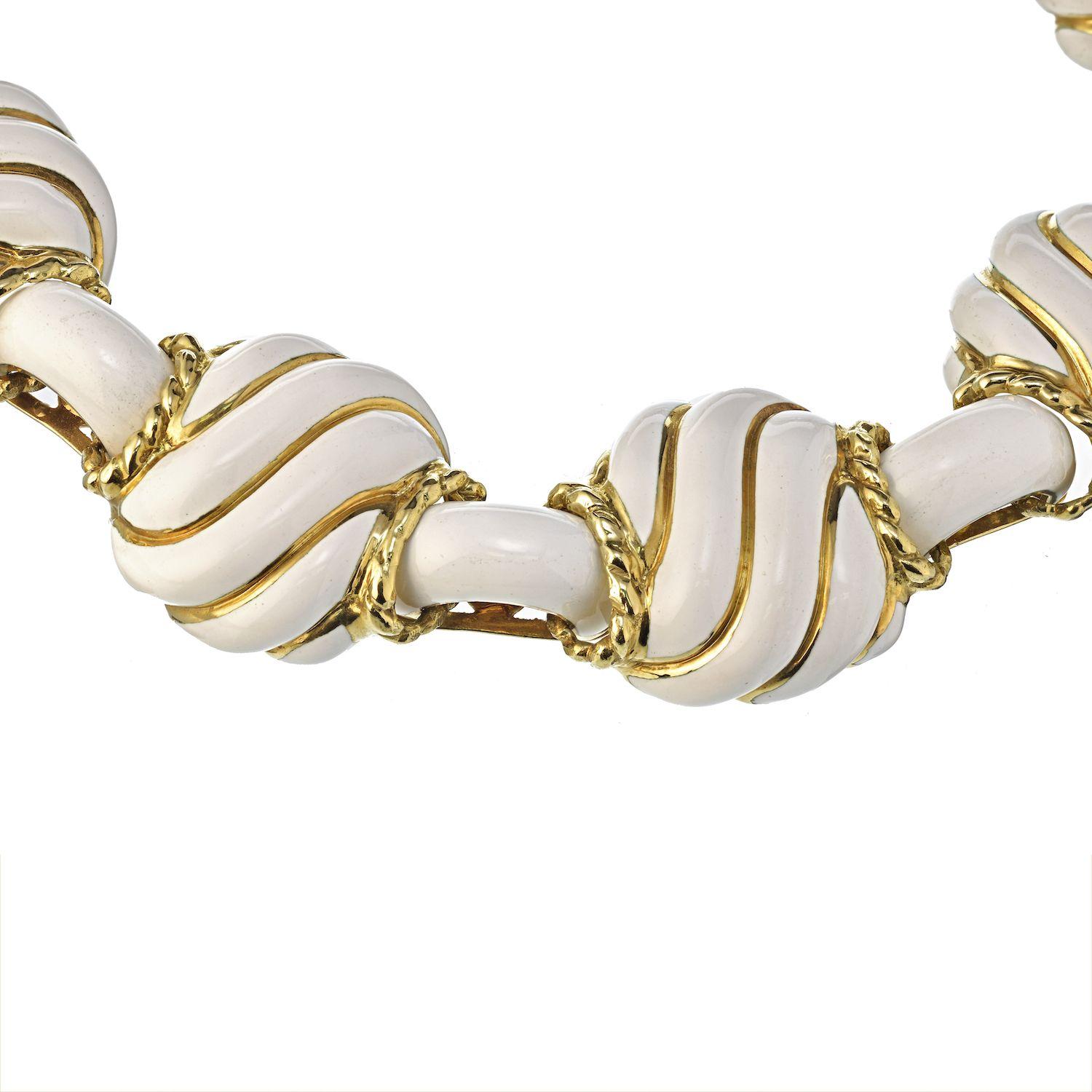 David Webb 18K Yellow Gold Collapsible White Enamel Choker Necklace In Good Condition In New York, NY