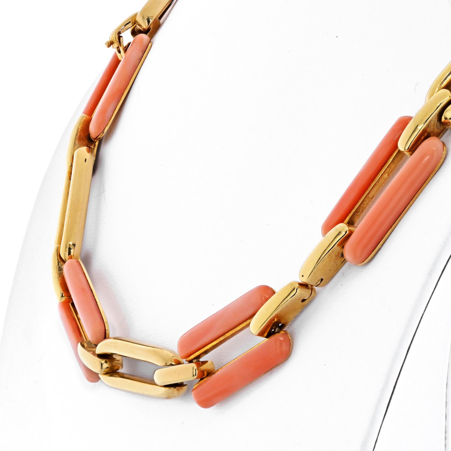 Modern David Webb 18K Yellow Gold Coral and Gold Link Convertible Necklace For Sale