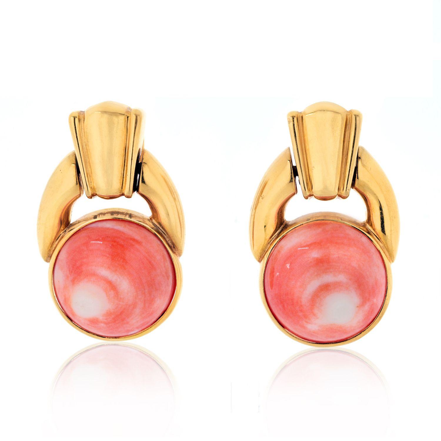 David Webb 18K Yellow Gold Coral Button Doorknockers Earrings In Excellent Condition For Sale In New York, NY
