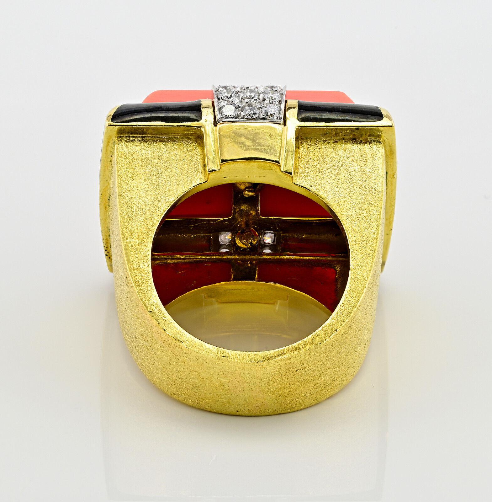 DAVID WEBB 18k Yellow Gold, Coral, Enamel, Diamond & Sapphire Cocktail Ring 1970 For Sale 3