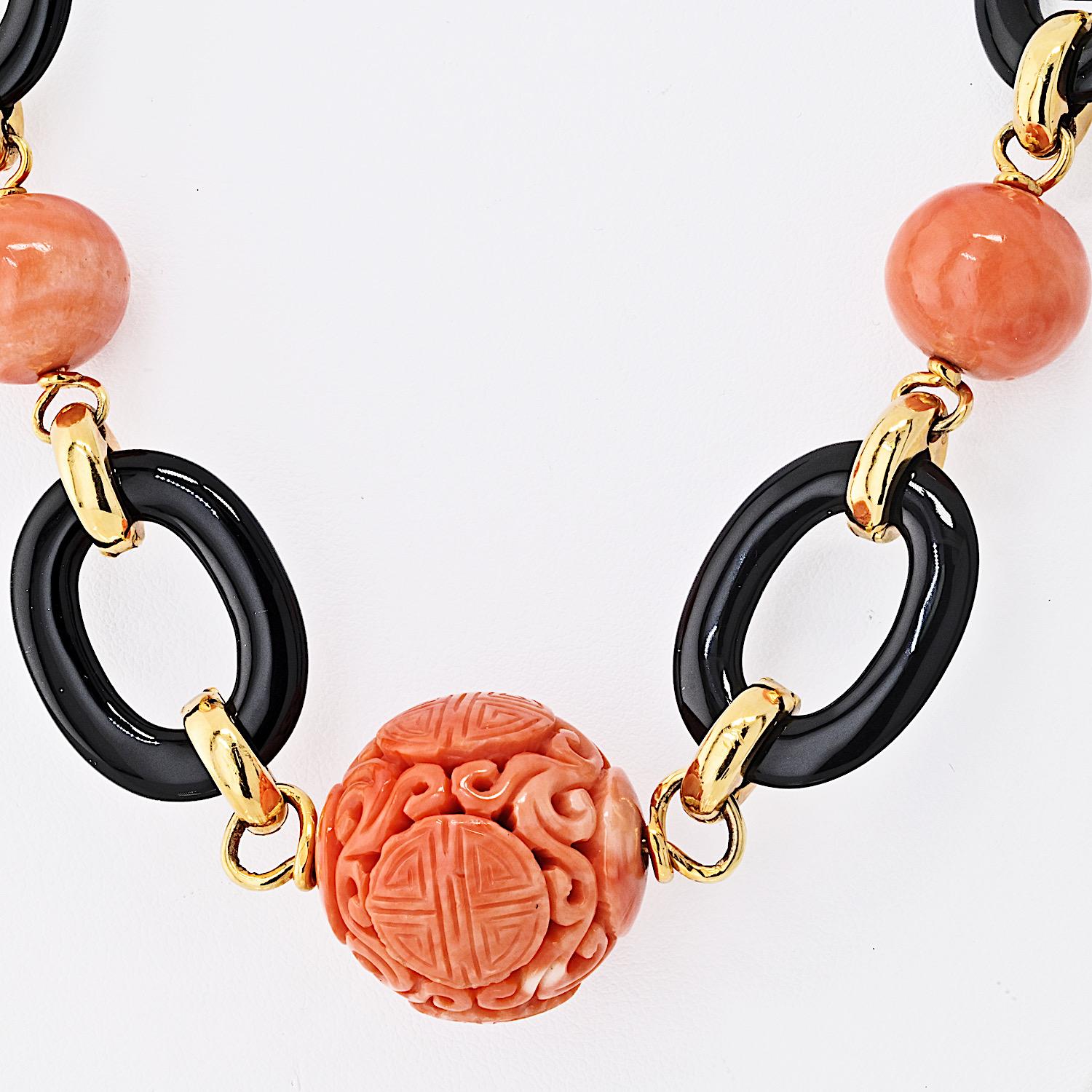 Perlina David Webb Collana in oro giallo 18 carati con corallo, onice e turchese in vendita