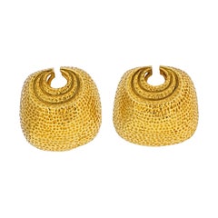David Webb 18k Yellow Gold Croissant Motif Hammered Finish Earrings