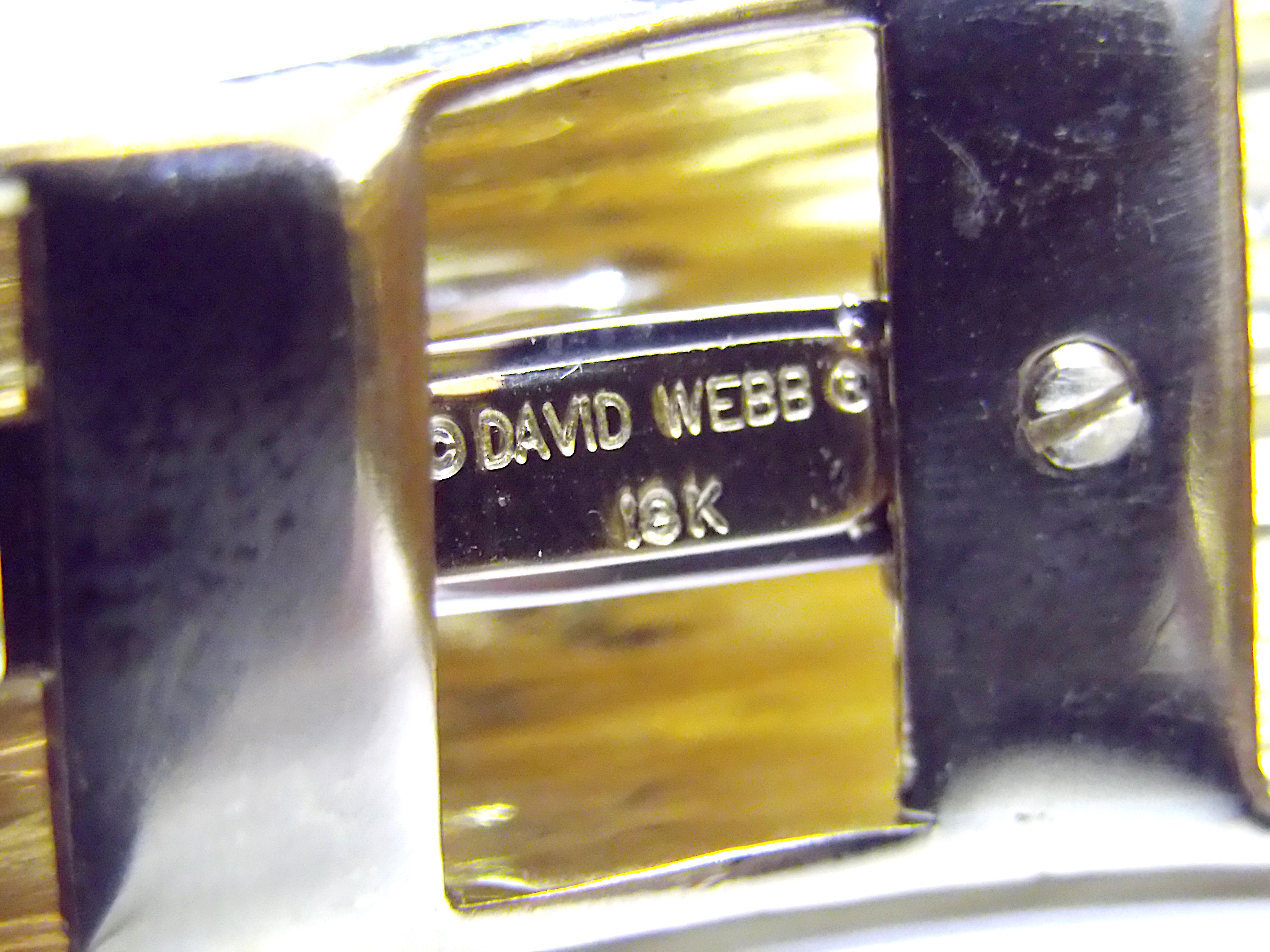 David Webb 18K Yellow Gold Crossover Cuff Bracelet For Sale 5