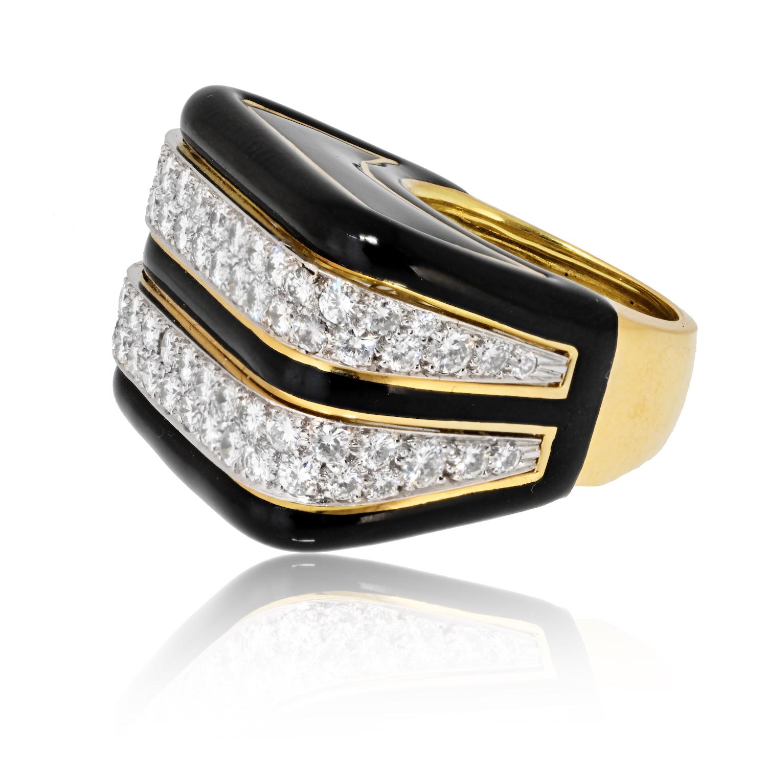 Modern David Webb 18K Yellow Gold Diamond And Black Enamel Ring For Sale