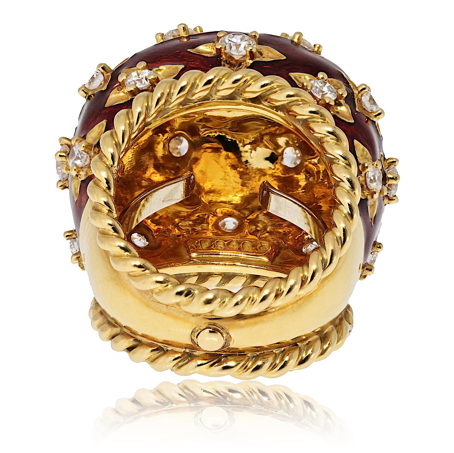 David Webb 18K Yellow Gold Diamond And Red Enamel Ring In Excellent Condition For Sale In New York, NY