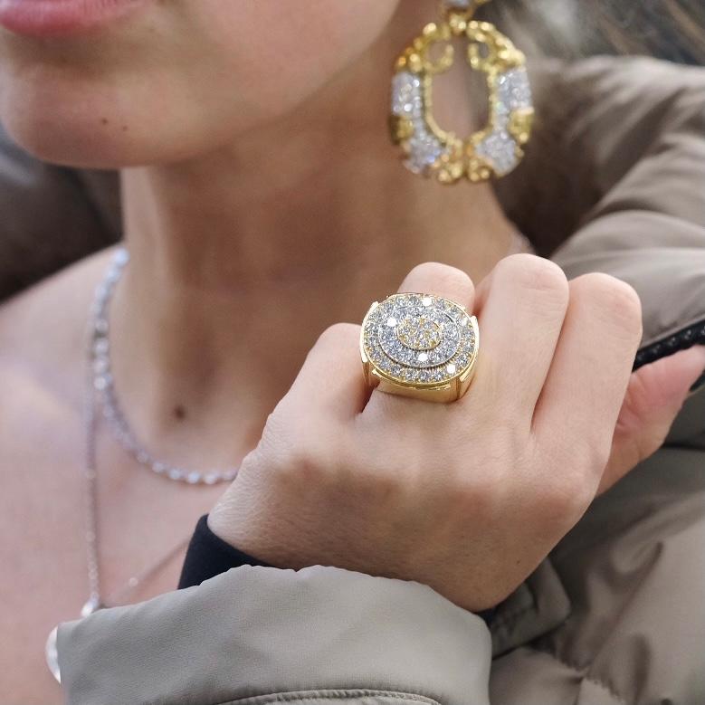 18 Karat Gelbgold Diamant-Ring mit klobigem Cluster Damen