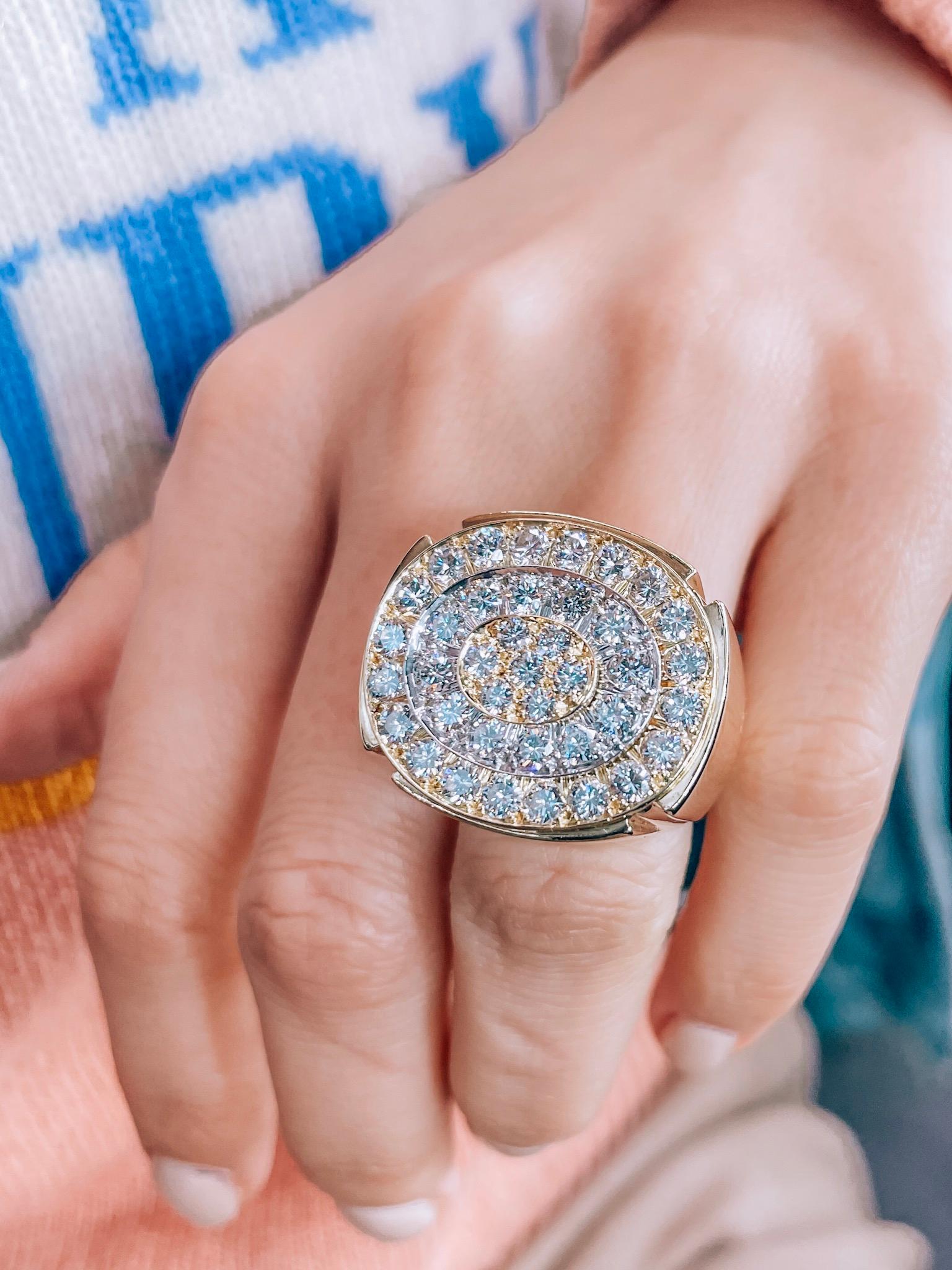 18 Karat Gelbgold Diamant-Ring mit klobigem Cluster 1