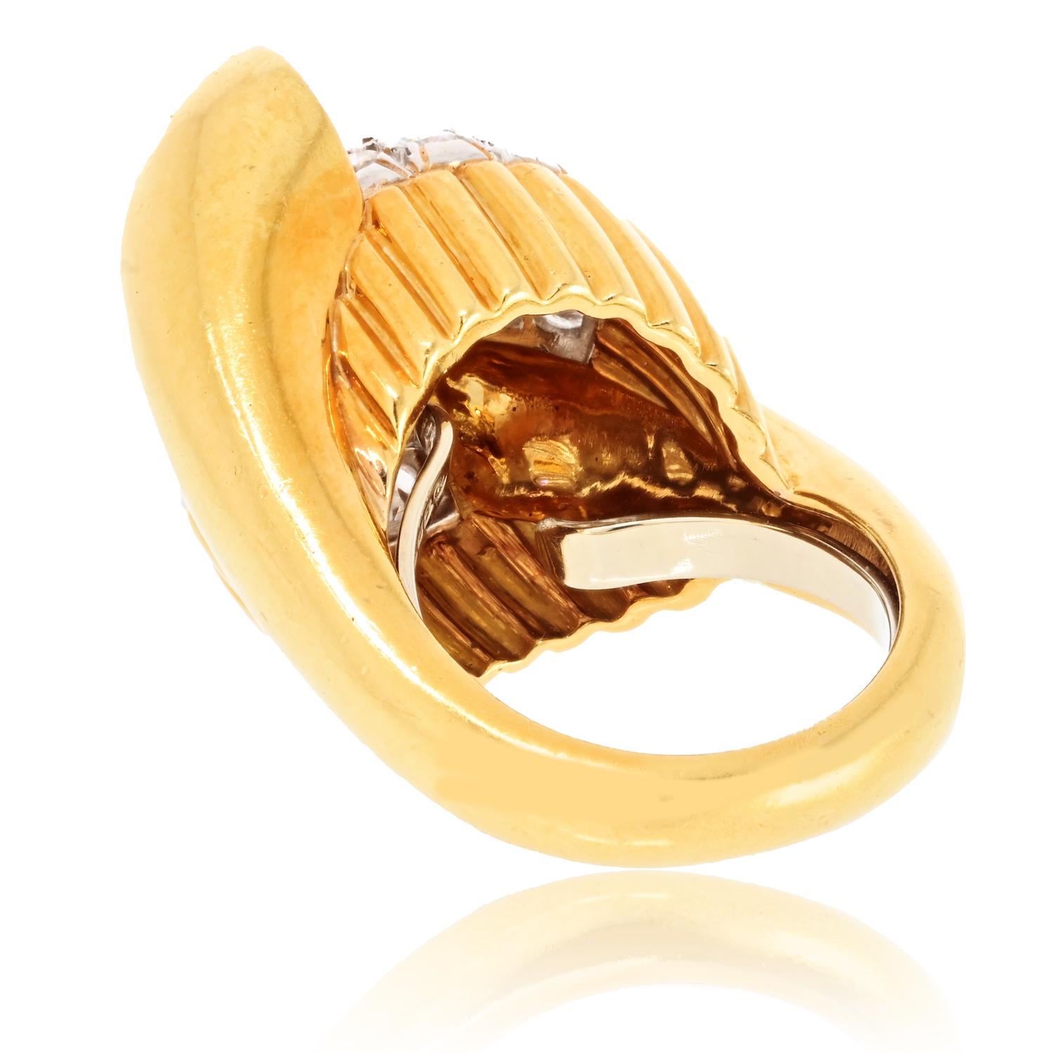 Round Cut David Webb 18K Yellow Gold Diamond Geometric Ring For Sale