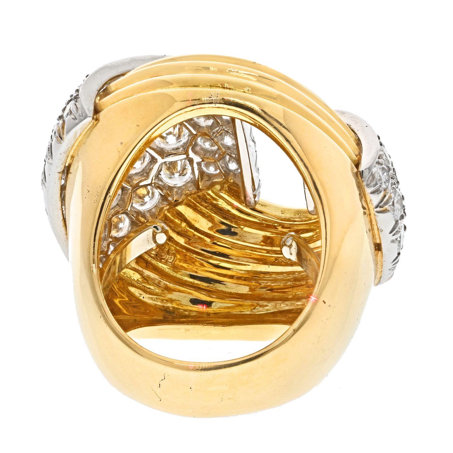 Modern David Webb 18K Yellow Gold Fluted Diamond Cocktail Ring For Sale